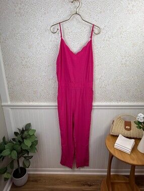 Berthie Paris Hot Pink Sleeveless V-Neck Elastic Waist Jumpsuit - Size - 4 - NWT
